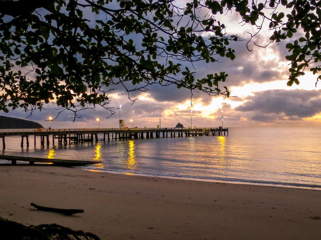 Cairns Beaches Flashpackers ปาล์มโคฟ ภายนอก รูปภาพ
