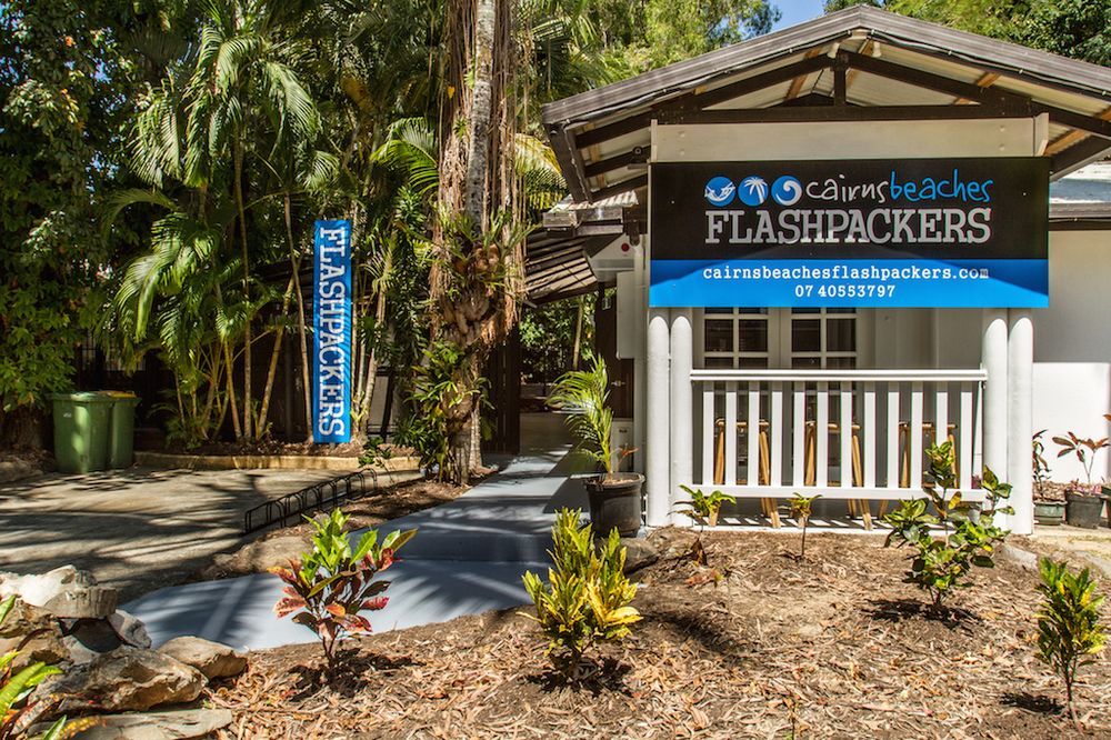 Cairns Beaches Flashpackers ปาล์มโคฟ ภายนอก รูปภาพ